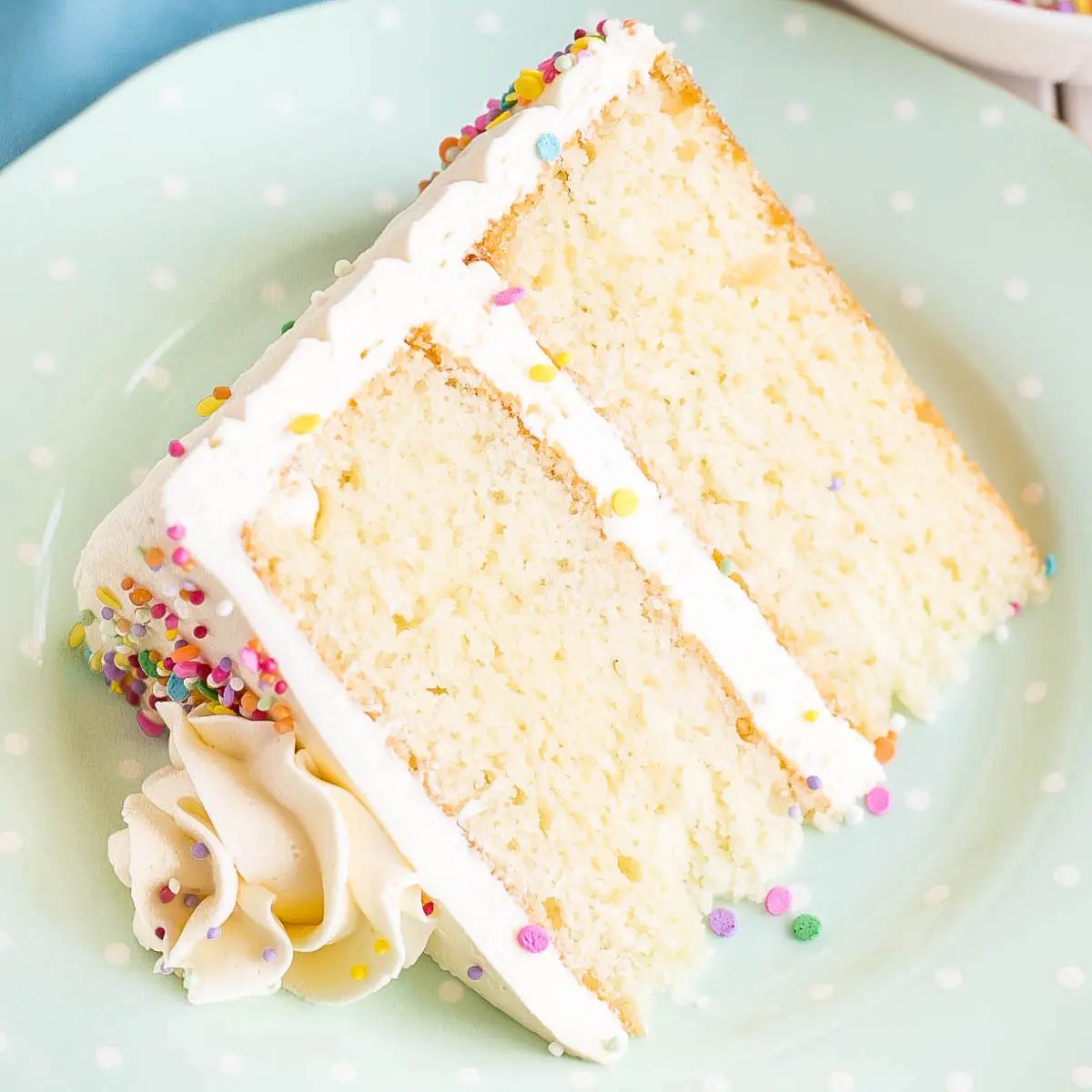 The Ultimate Vanilla Cake Recipe