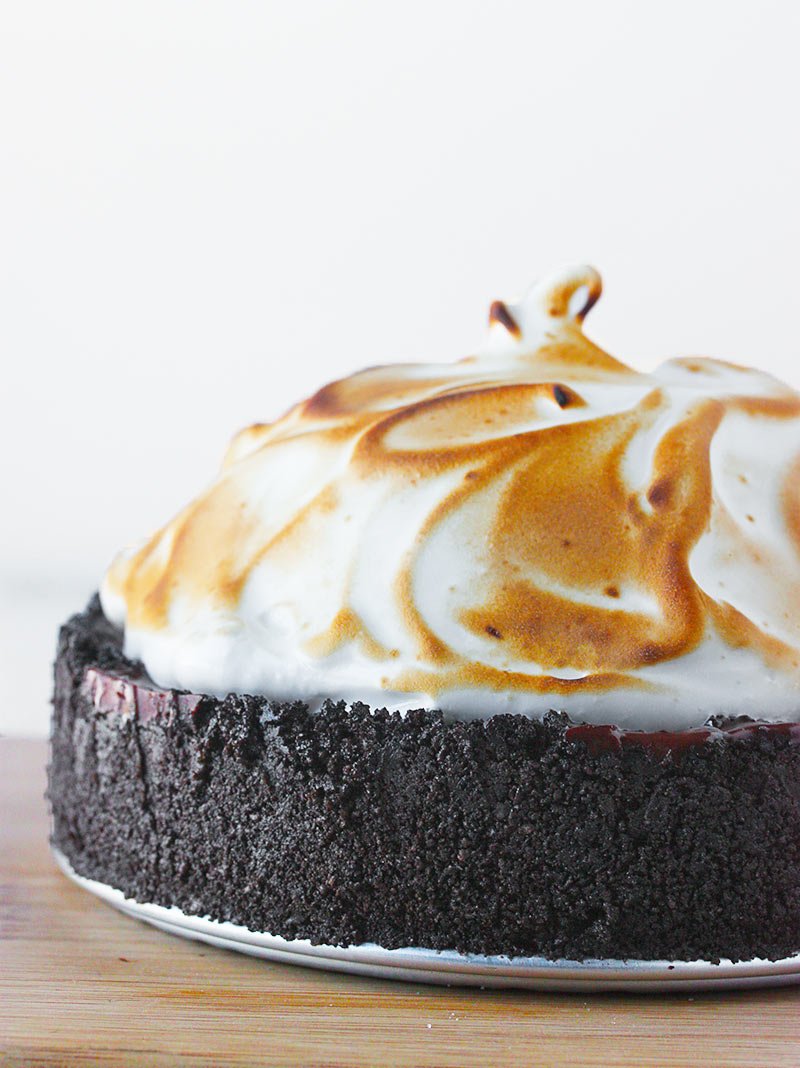 No-Bake Chocolate Cream Pie with Swirled Meringue