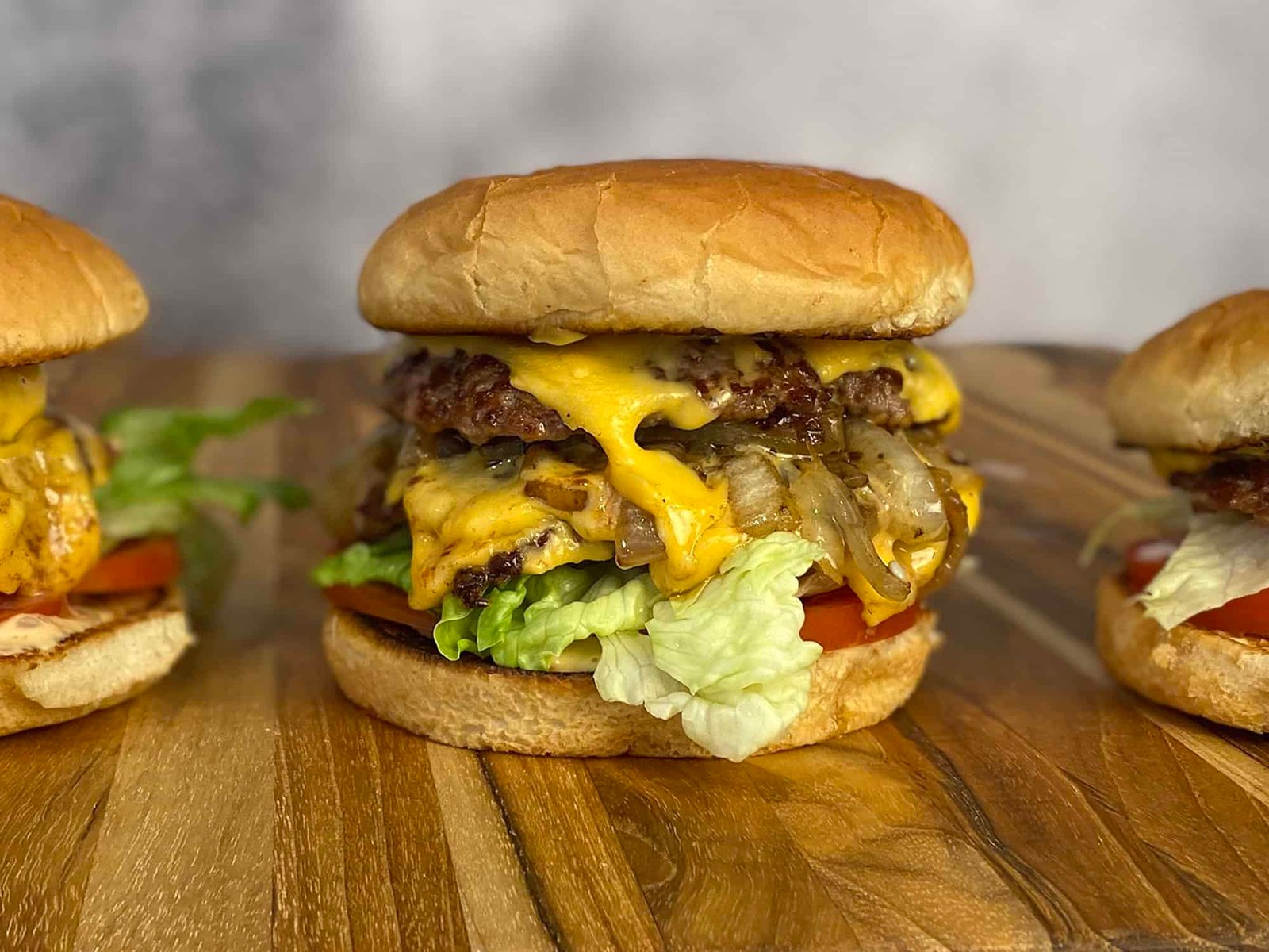In-N-Out Burger Recipe – Fiery BBQ Edition