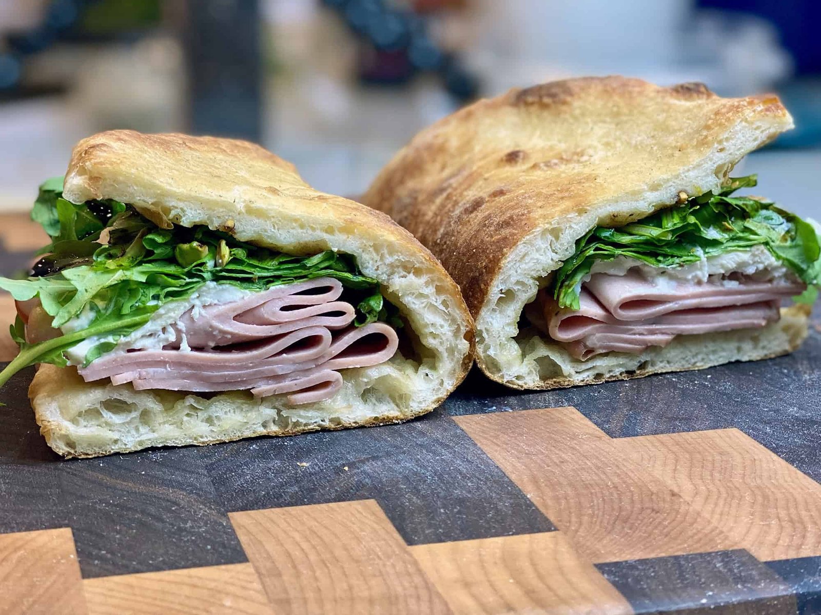 Panuozzo Pizza Sandwich – Spicy BBQ Delight